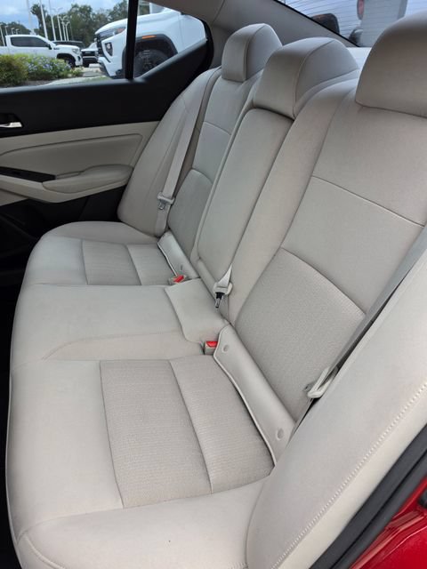 Used 2019 Nissan Altima 2.5 SV AWD/4WD image 18
