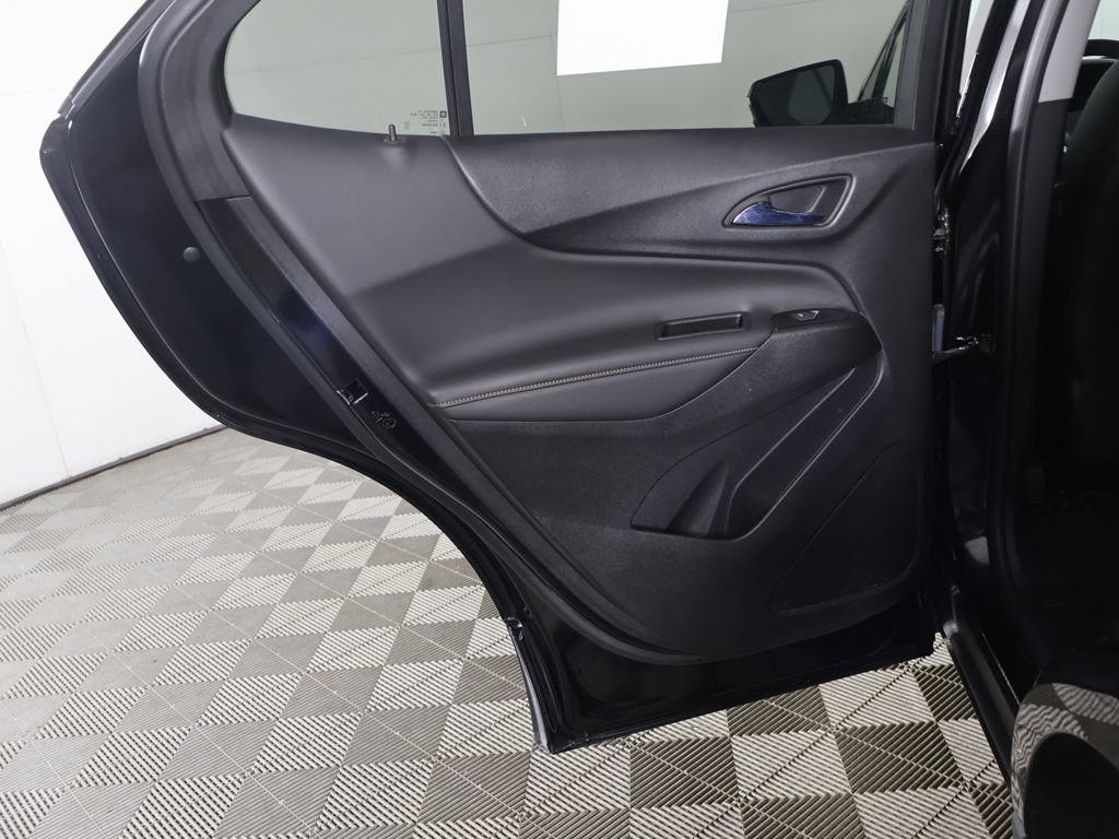 Used 2022 Chevrolet Equinox Premier AWD/4WD image 22