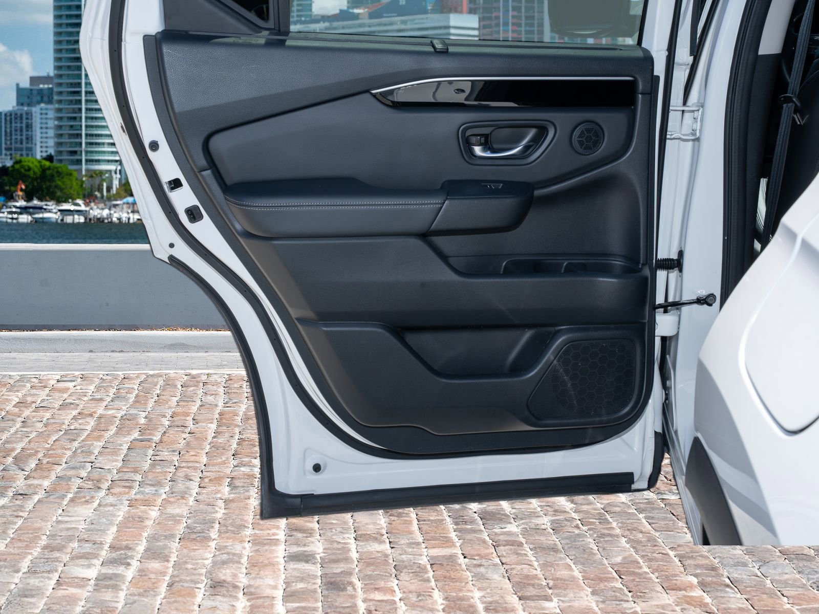 Certified 2023 Honda Pilot Touring image 14