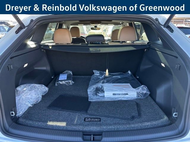 New 2026 Volkswagen Atlas Cross Sport SEL R-Line image 29