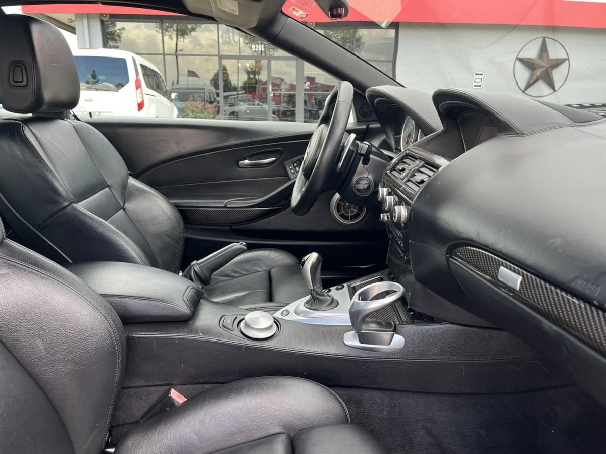 Used 2008 BMW M6 Convertible RWD image 30