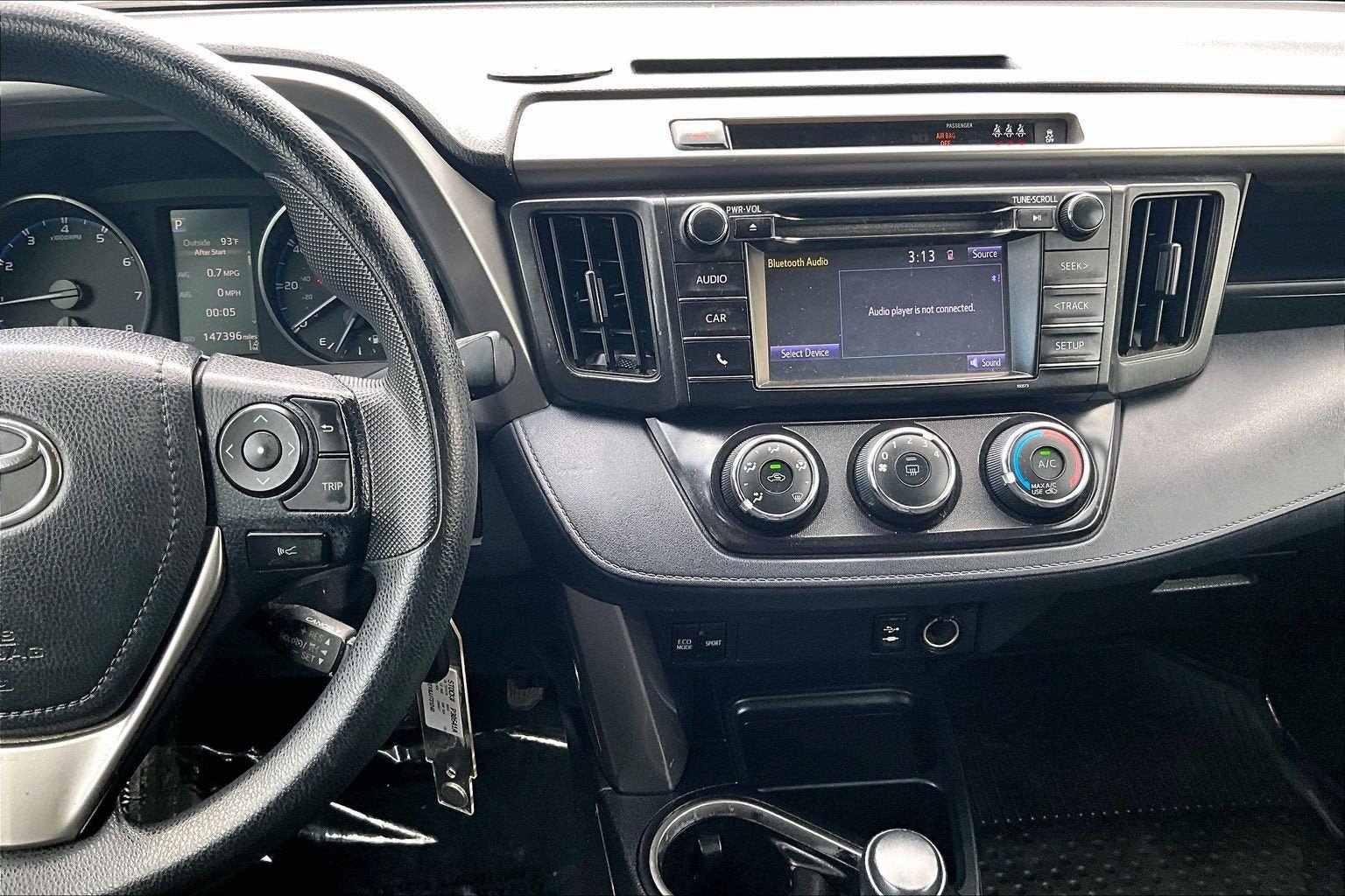 Used 2018 Toyota RAV4 LE w/ All Weather Liner Package AWD/4WD image 6