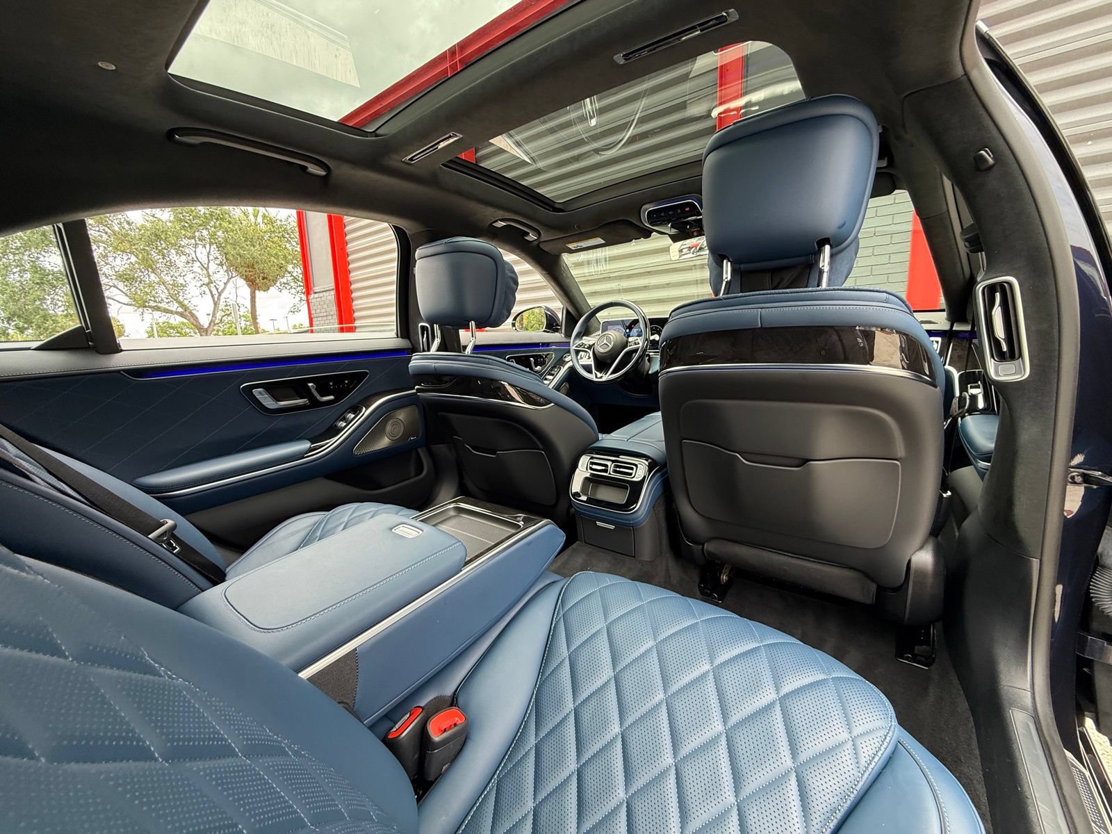Used 2023 Mercedes-Benz S 580 4MATIC Sedan w/ Warmth & Comfort Package image 31