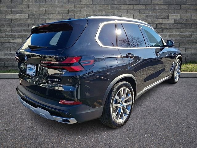 Used 2025 BMW X5 xDrive50e w/ Climate Comfort Package image 6