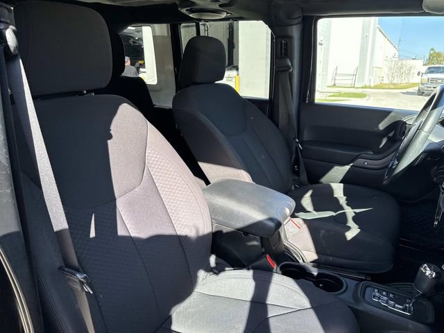 Used 2013 Jeep Wrangler Unlimited Sport image 10