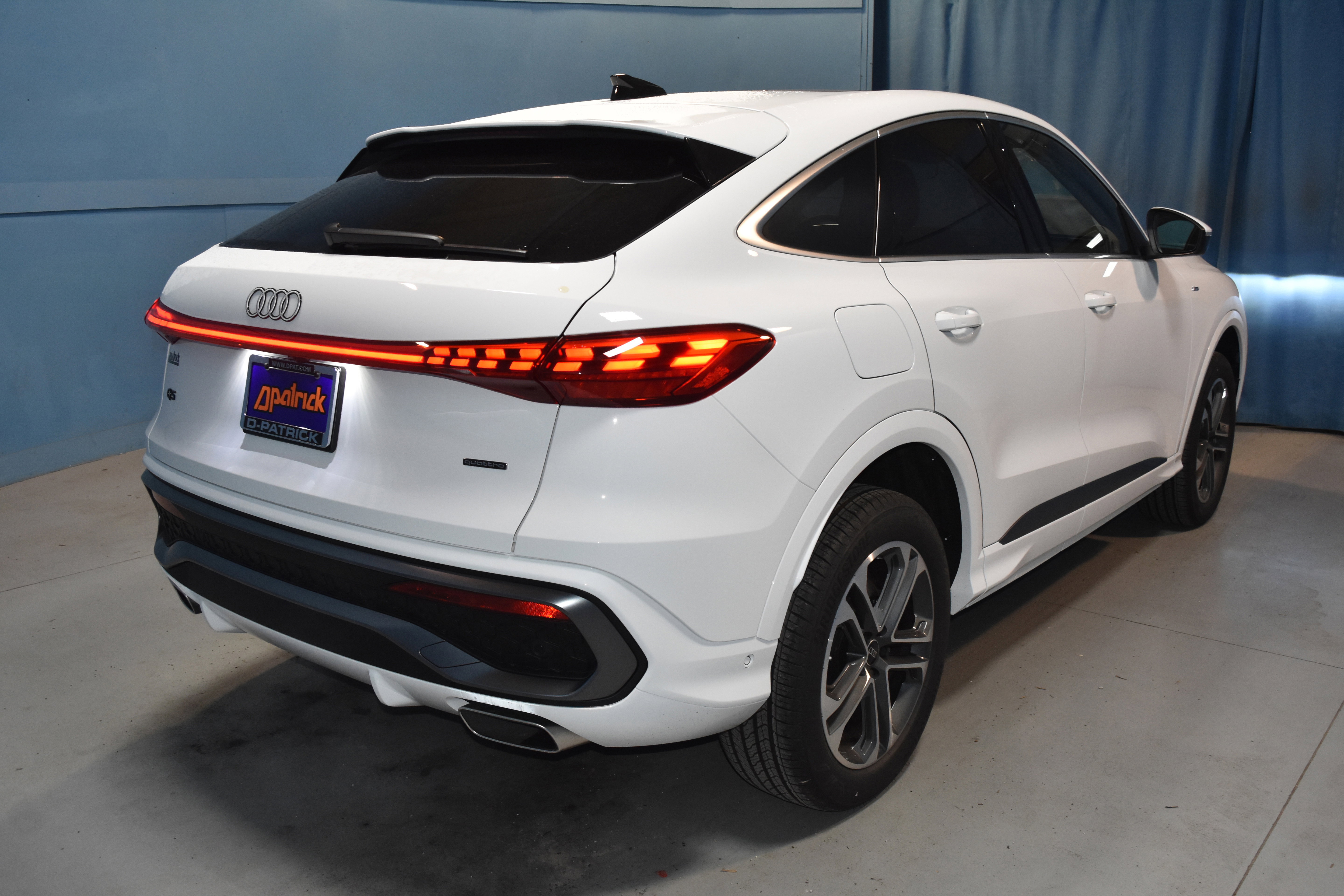 New 2025 Audi Q5 Premium image 21