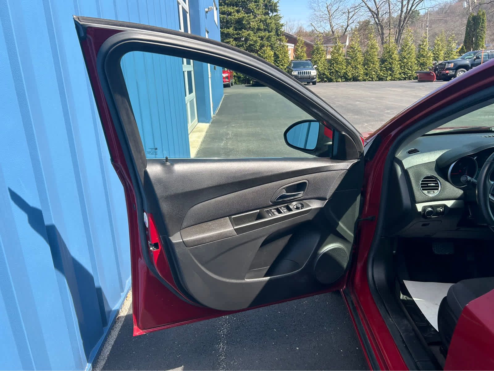 Used 2013 Chevrolet Cruze LT image 21