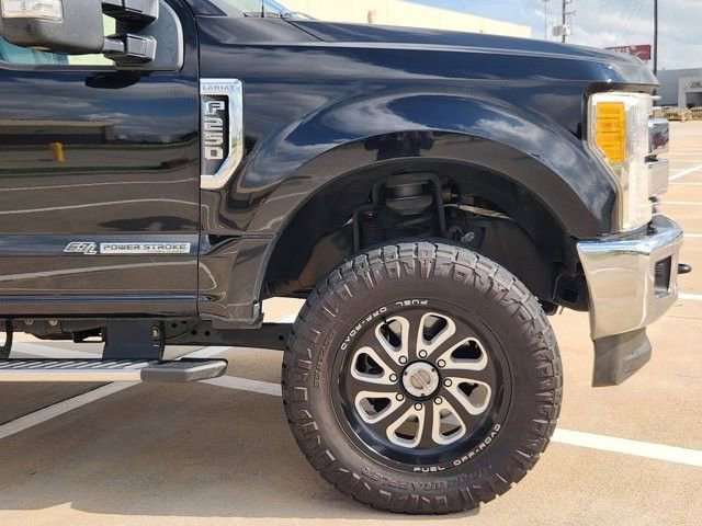 Used 2017 Ford F250 Lariat w/ Lariat Value Package AWD/4WD image 8