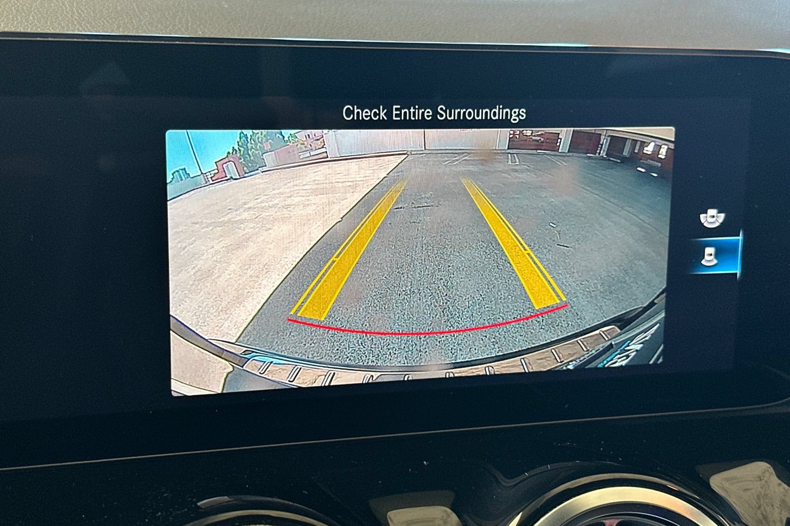 Used 2023 Mercedes-Benz GLA 250 4MATIC image 24