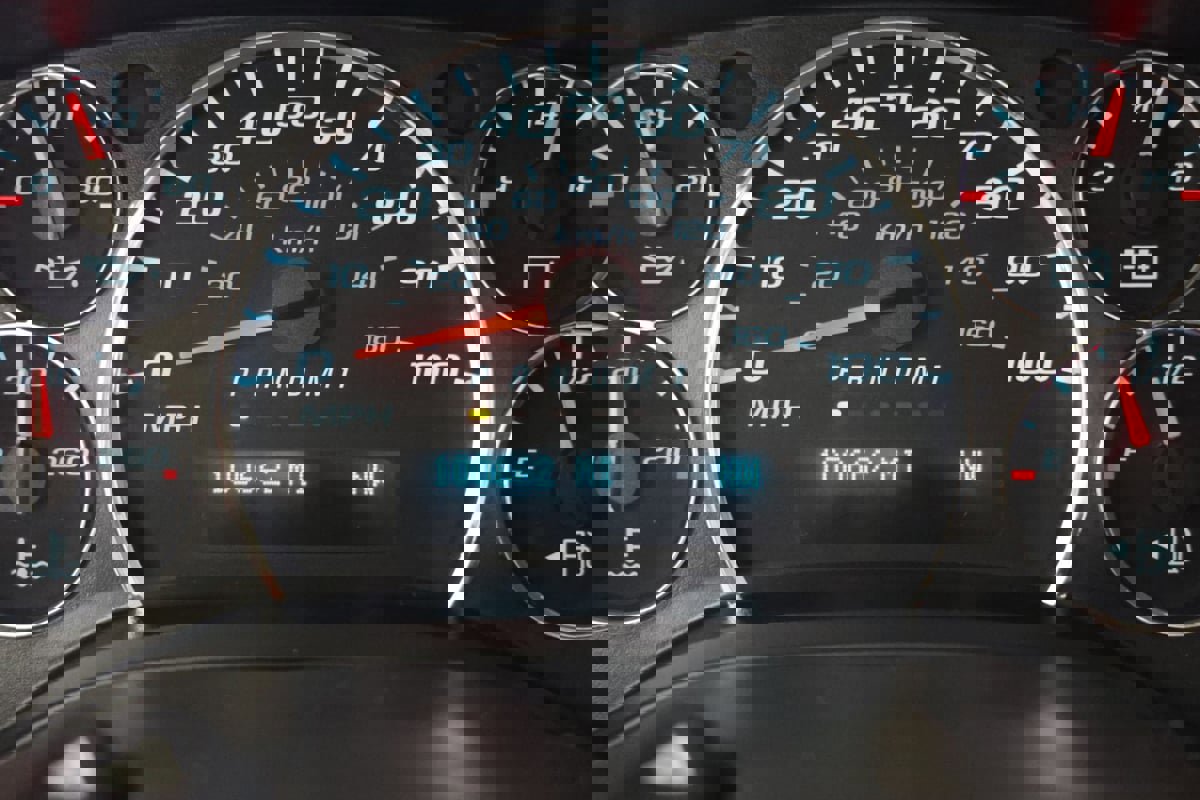 Used 2019 Chevrolet Express 3500 LT w/ LT Preferred Equipment Group RWD image 13