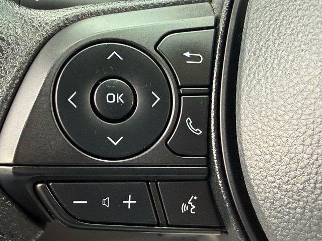 Certified 2025 Toyota RAV4 LE AWD/4WD image 13