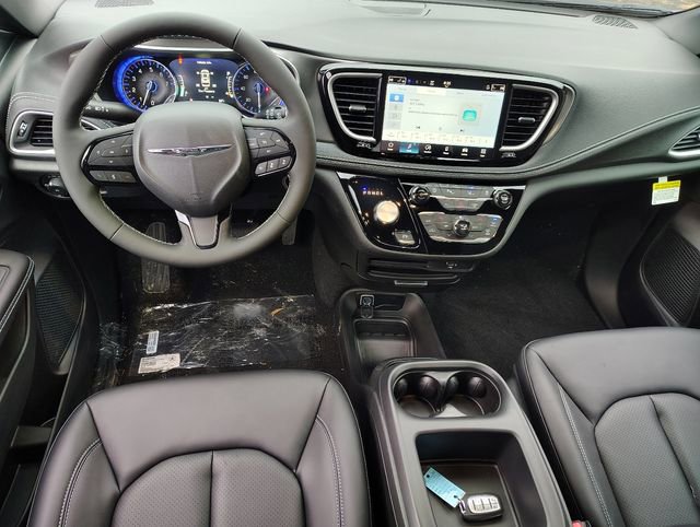 New 2026 Chrysler Pacifica Select w/ S Appearance Package FWD image 12