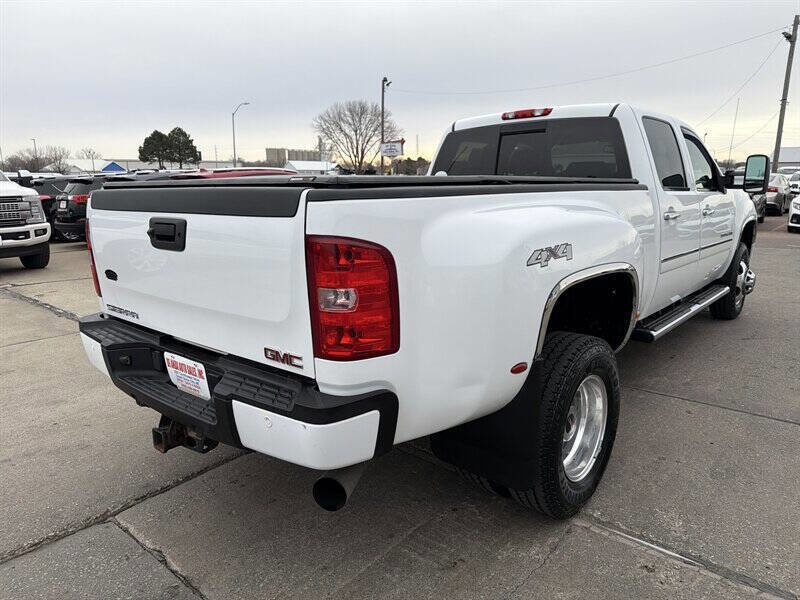 Used 2013 GMC Sierra 3500 Denali image 6