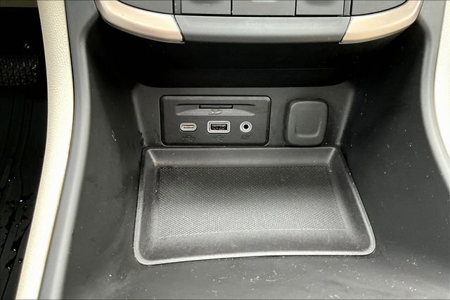 Certified 2024 GMC Terrain Denali w/ Denali Premium Package image 25