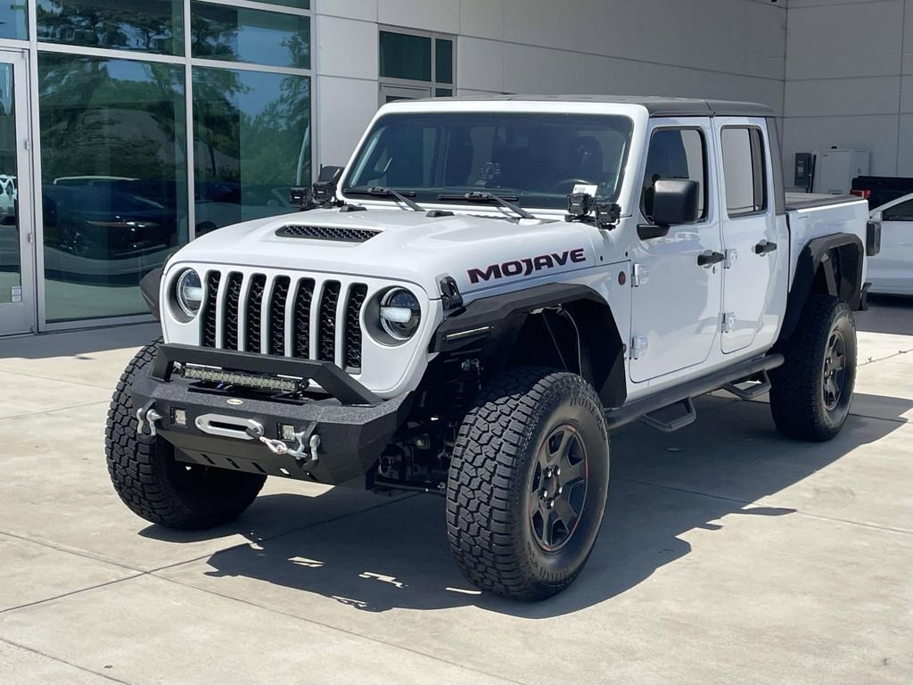 Used 2022 Jeep Gladiator Mojave w/ Cold Weather Group AWD/4WD image 2