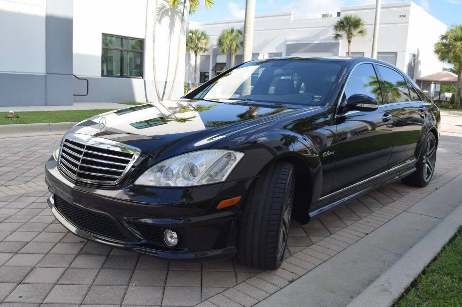 Used 2008 Mercedes-Benz S 63 AMG image 2