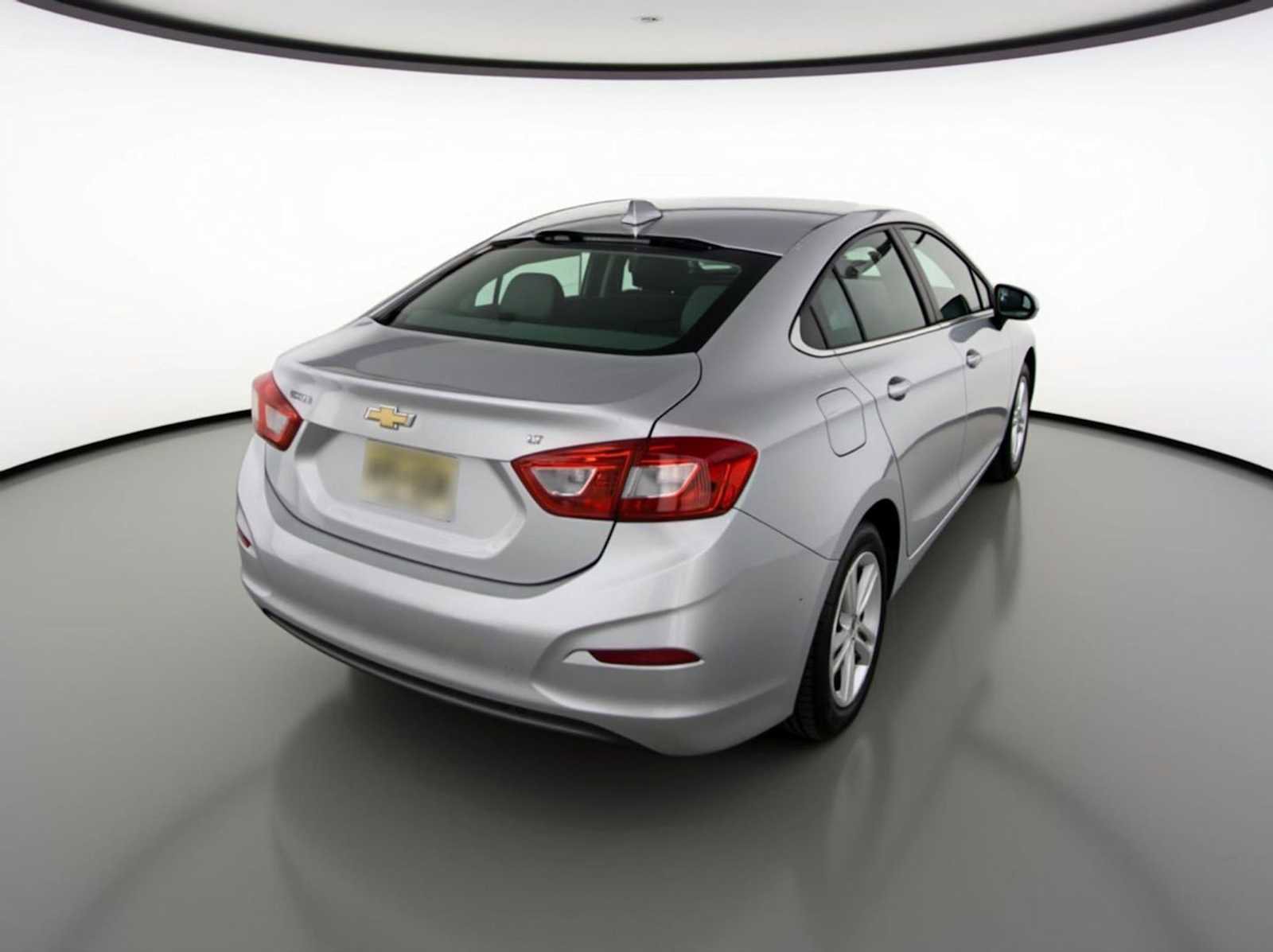 Used 2016 Chevrolet Cruze LT w/ Convenience Package image 5