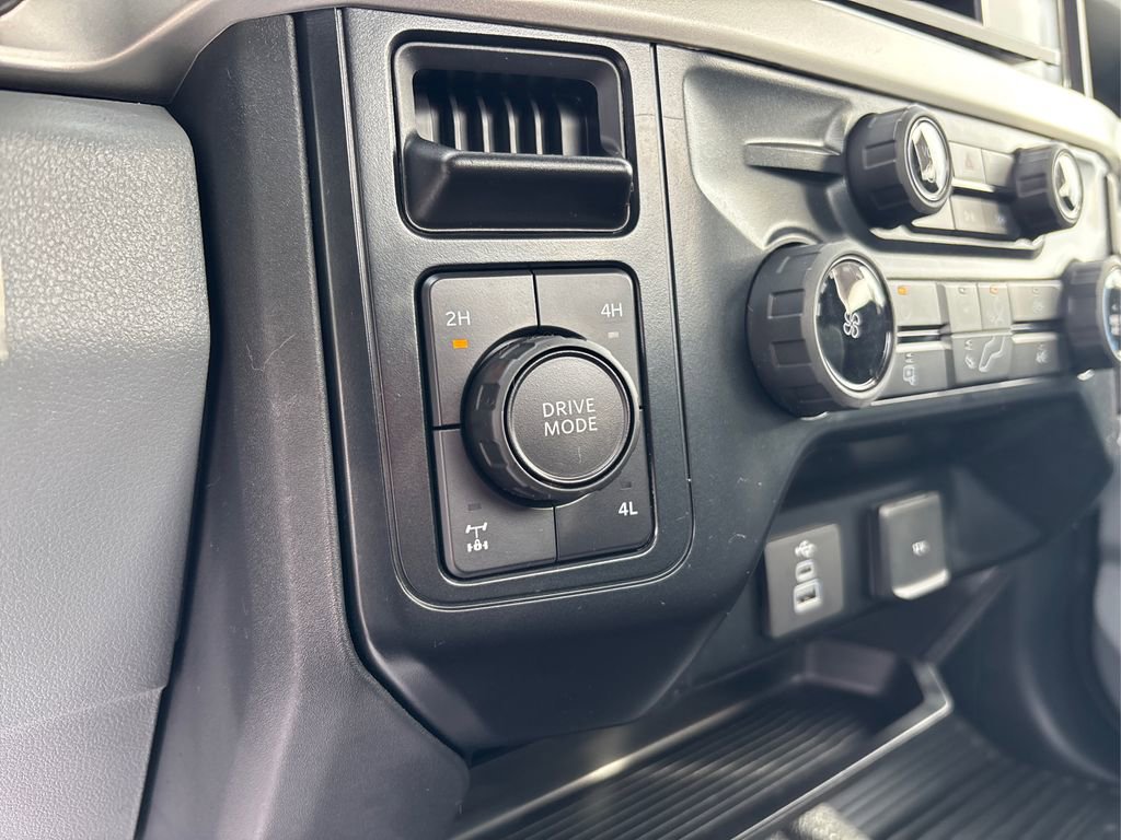 Used 2025 Ford F350 XL w/ Snow Plow Prep Package image 29