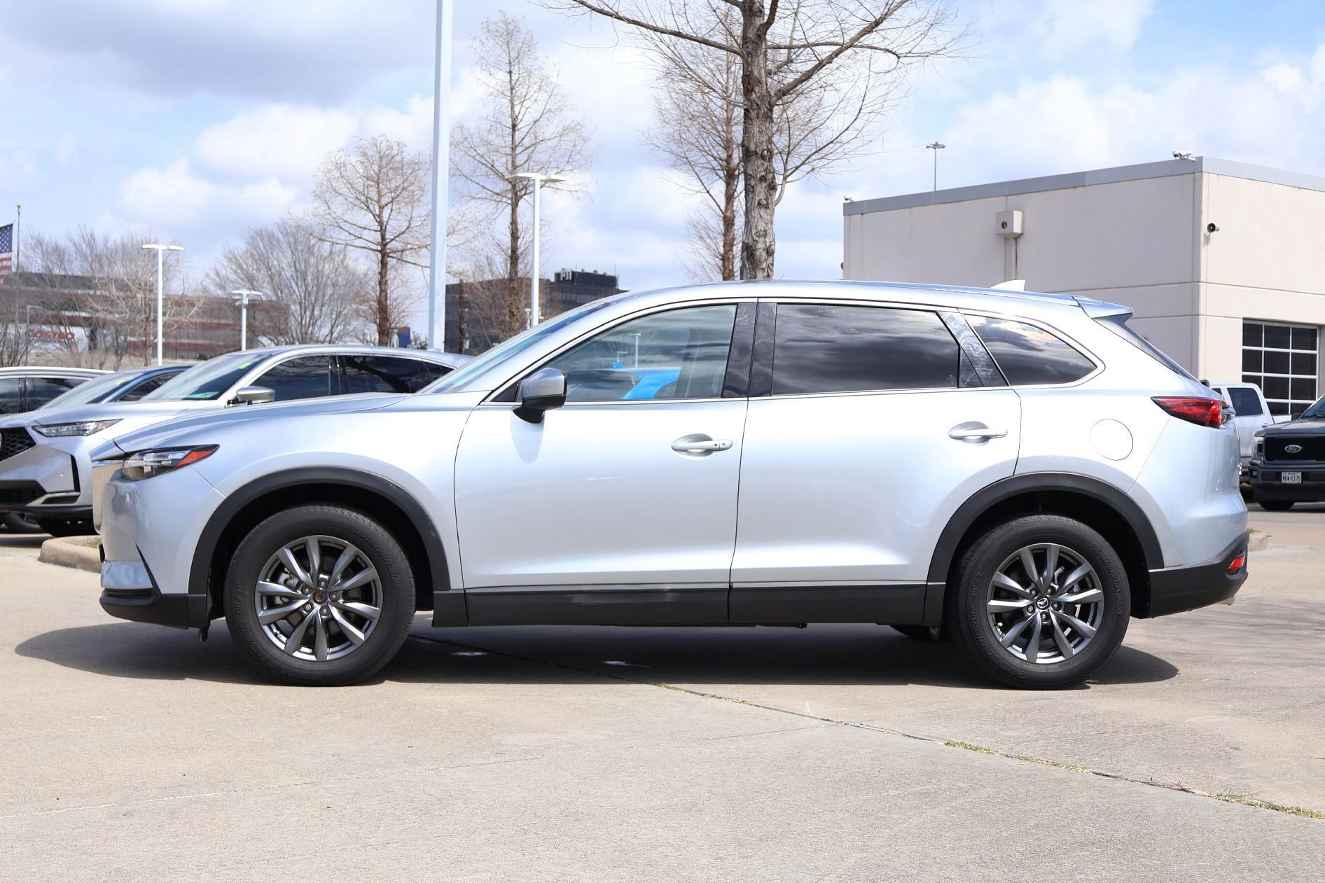 Used 2023 MAZDA CX-9 Touring image 3