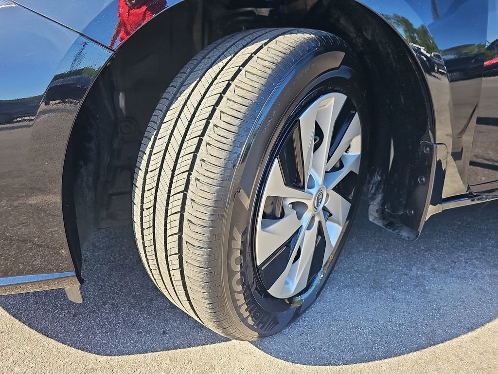 Used 2025 Nissan Altima 2.5 S image 34