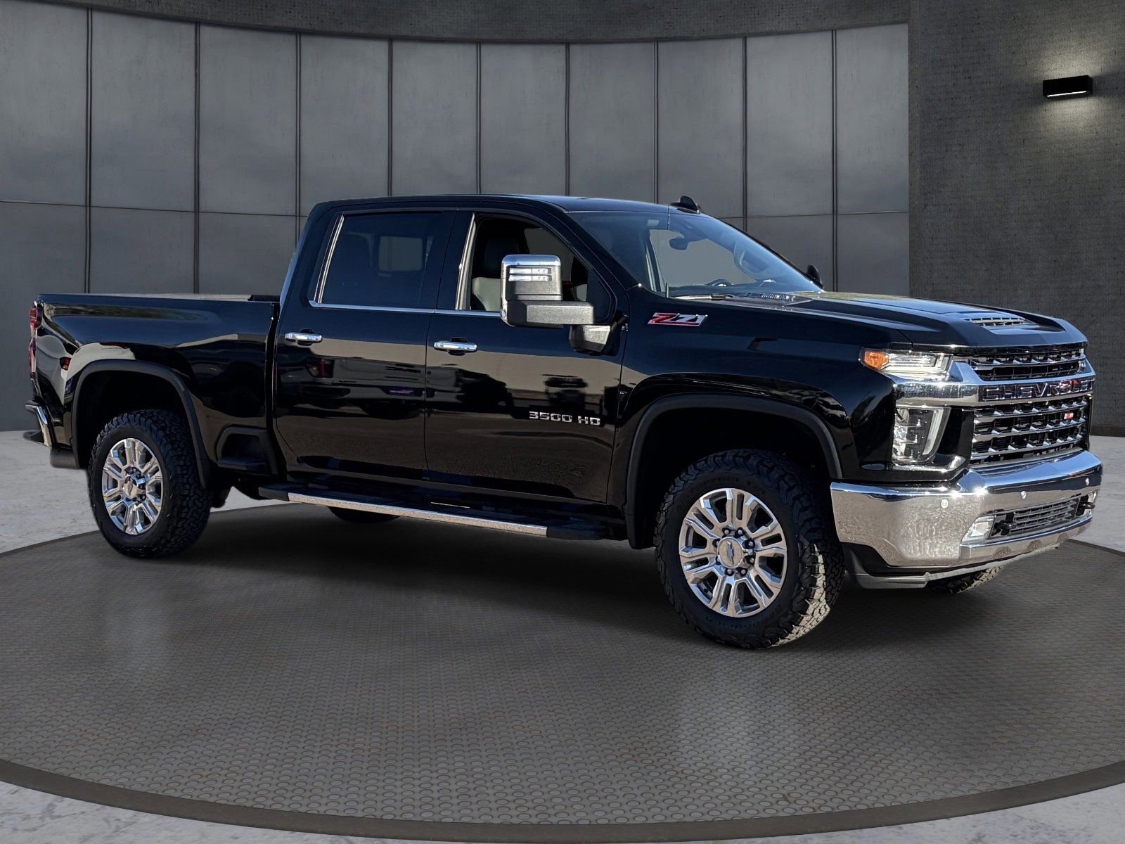 Certified 2020 Chevrolet Silverado 3500 LTZ w/ LTZ Plus Package AWD/4WD image 7