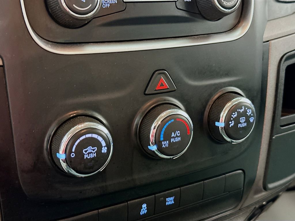 Used 2017 RAM 1500 Express w/ Black Ram 1500 Express Group AWD/4WD image 15