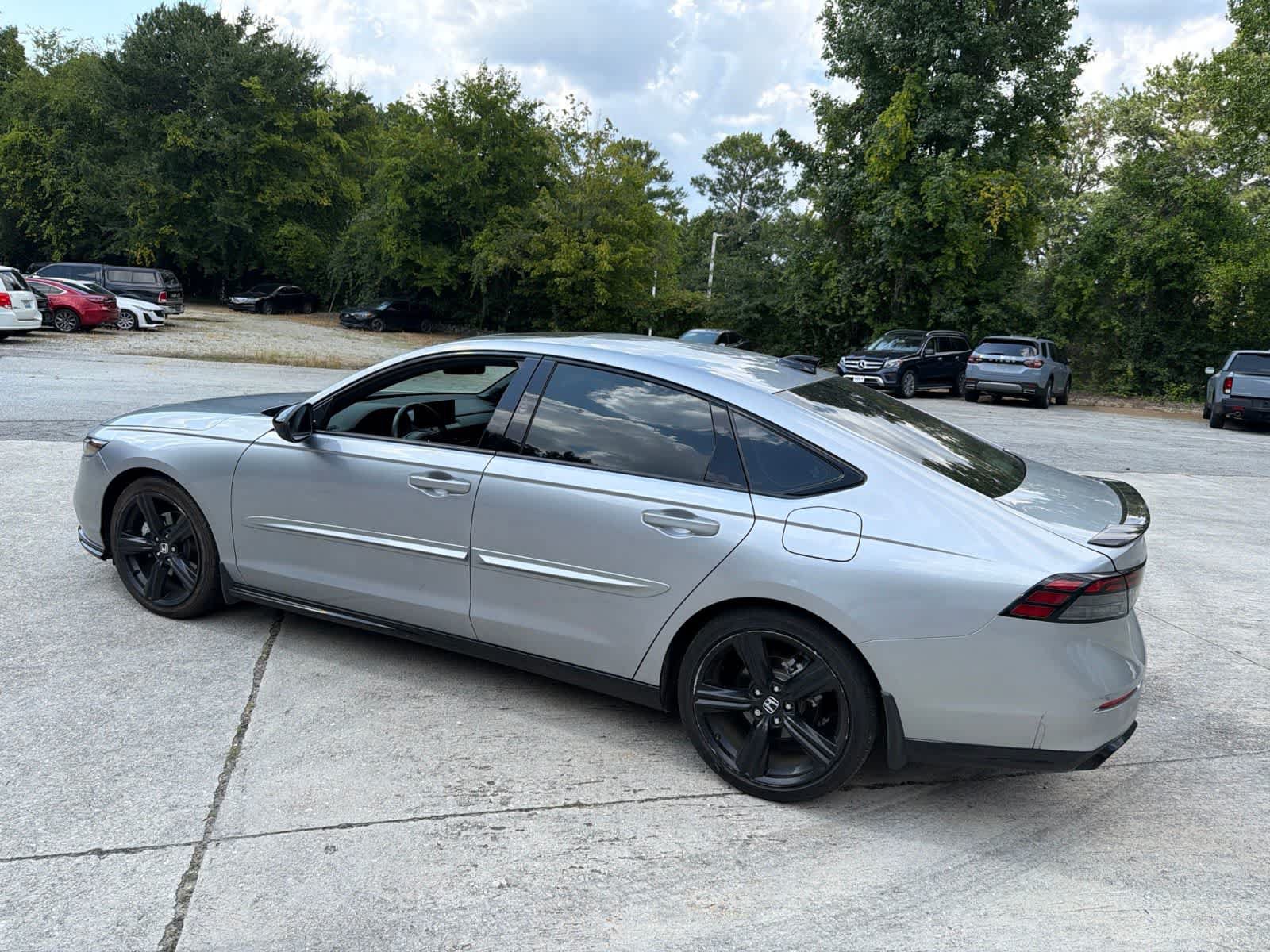 Used 2023 Honda Accord Sport image 8