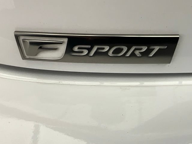 Used 2016 Lexus RC 200t RWD image 26