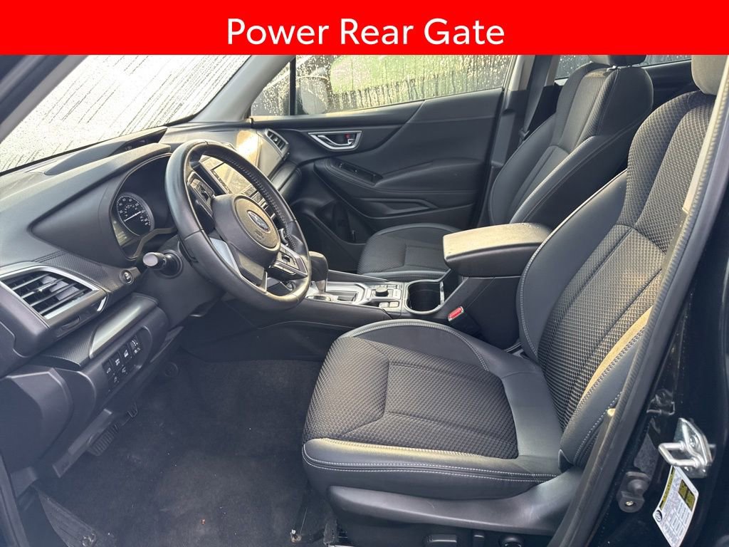 Used 2023 Subaru Forester Premium AWD/4WD image 5