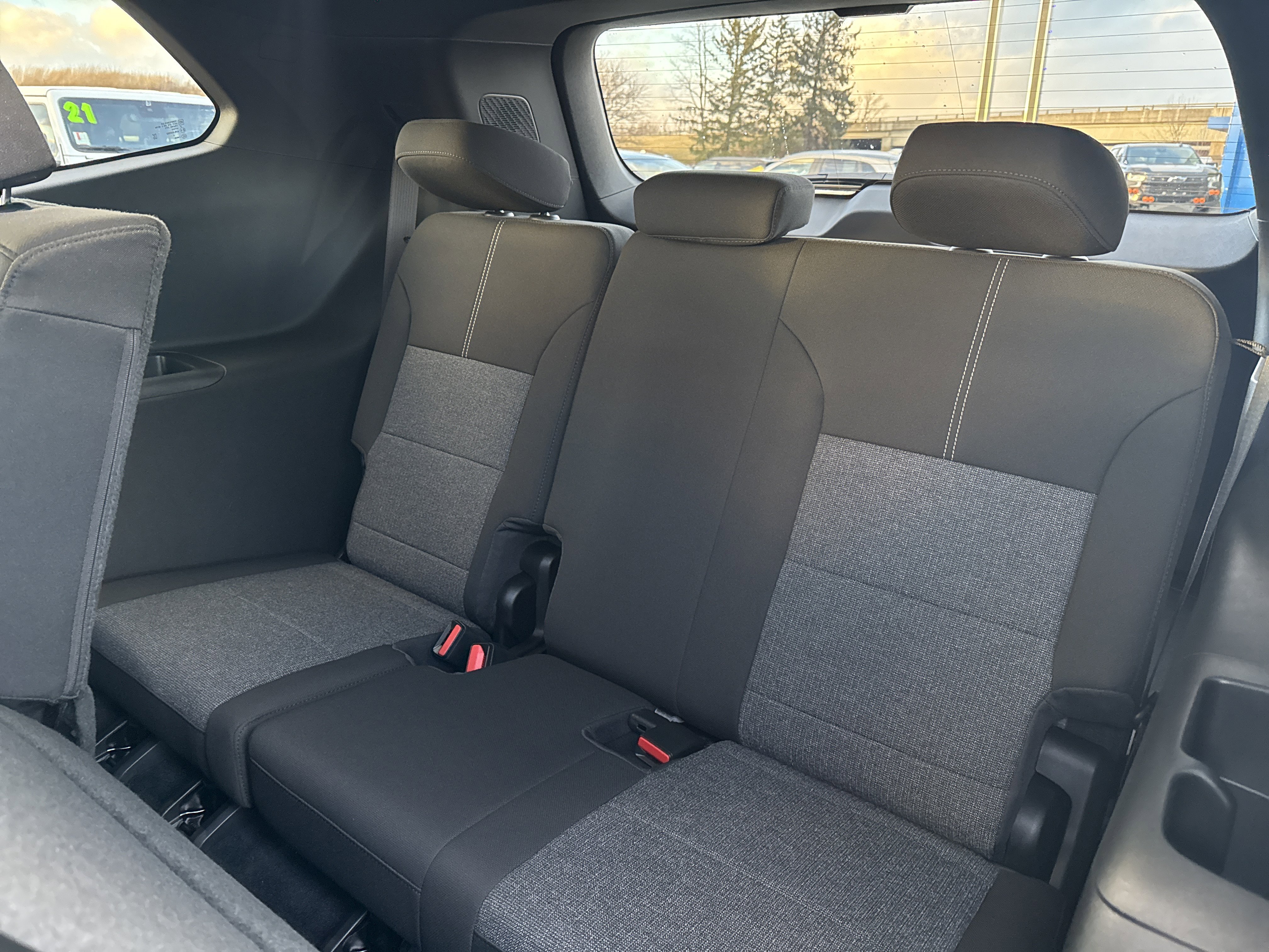 New 2026 GMC Acadia Elevation image 13