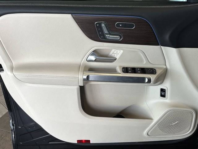 Certified 2026 Mercedes-Benz GLB 250 4MATIC image 22