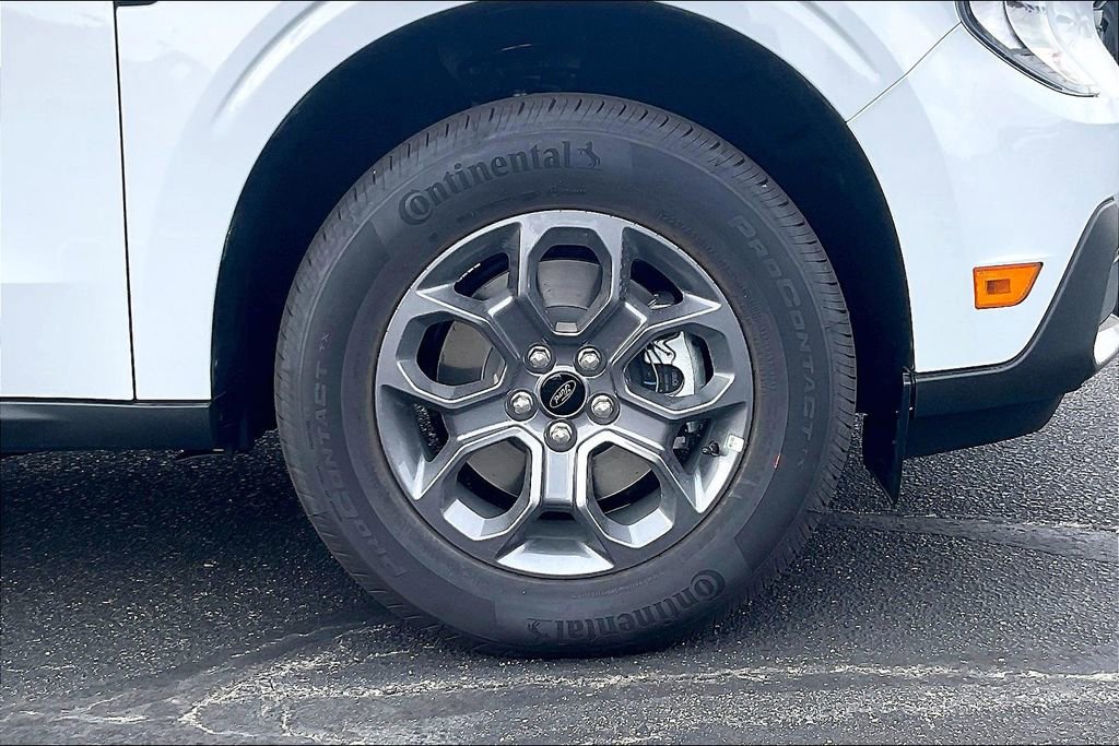 New 2025 Ford Maverick XLT w/ XLT Luxury Package image 12