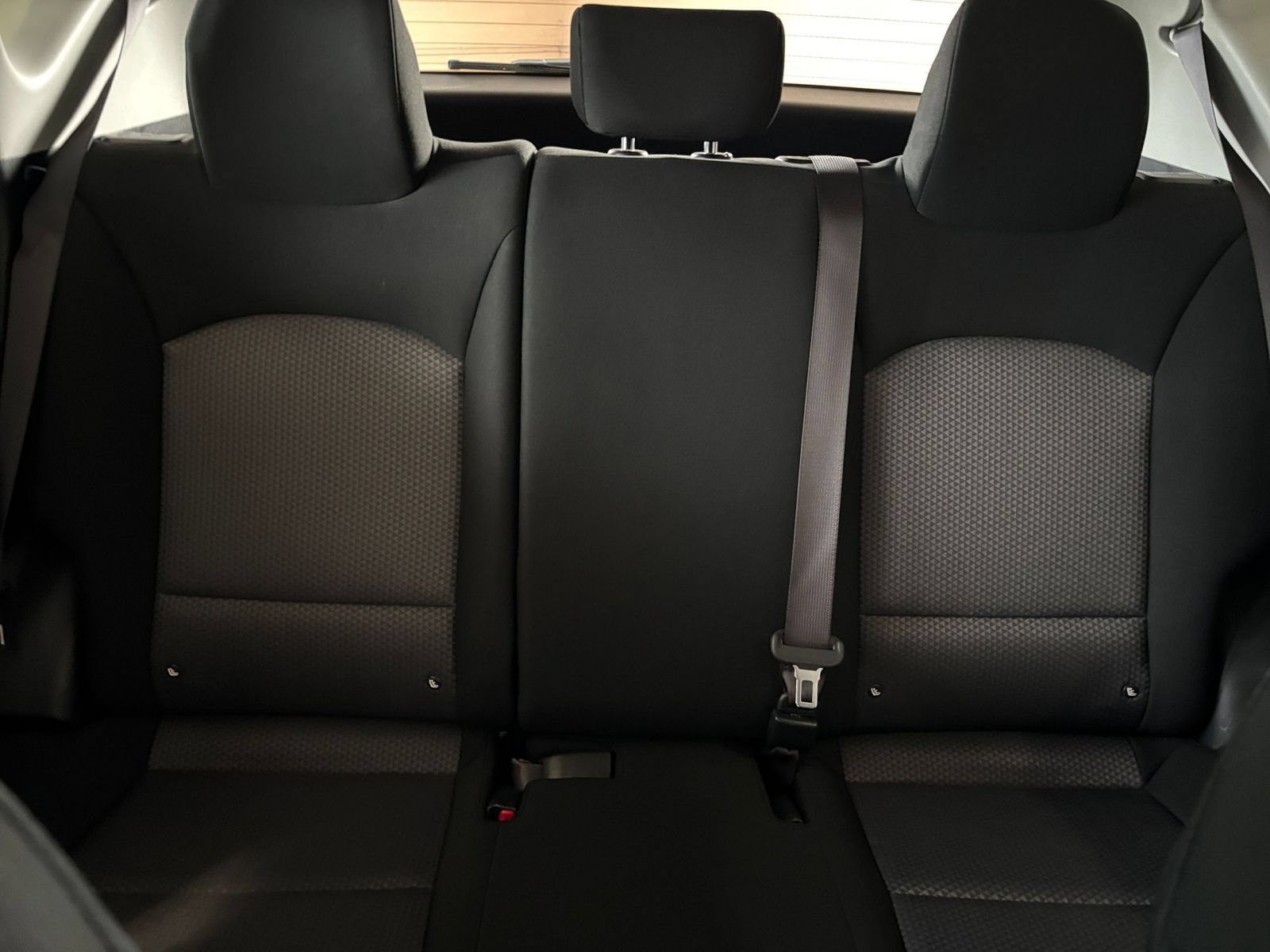 Used 2025 Kia Soul LX w/ LX Technology Package FWD image 35