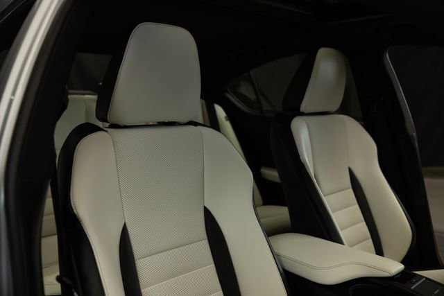 Used 2025 Lexus IS 350 F Sport w/ Navigation Package image 17