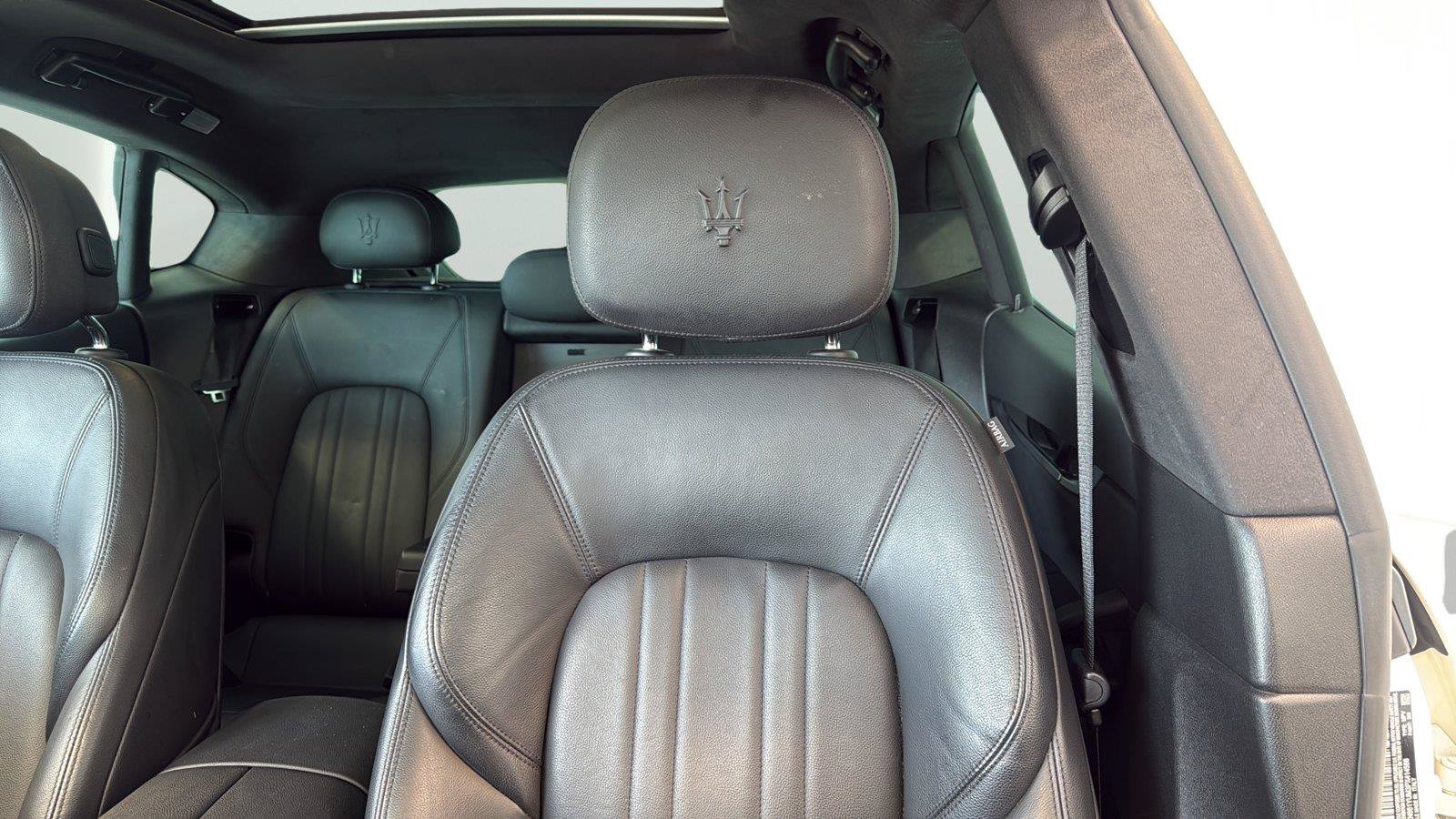 Used 2023 Maserati Levante Modena AWD/4WD image 24