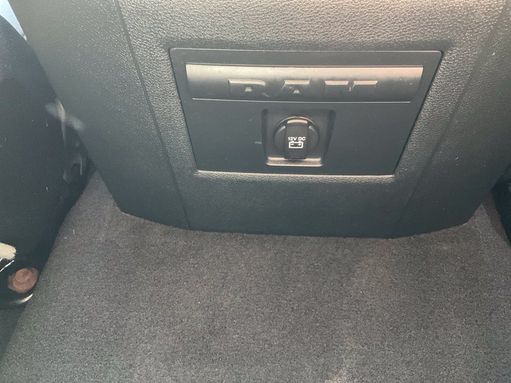 Used 2017 RAM 1500 Big Horn AWD/4WD image 33