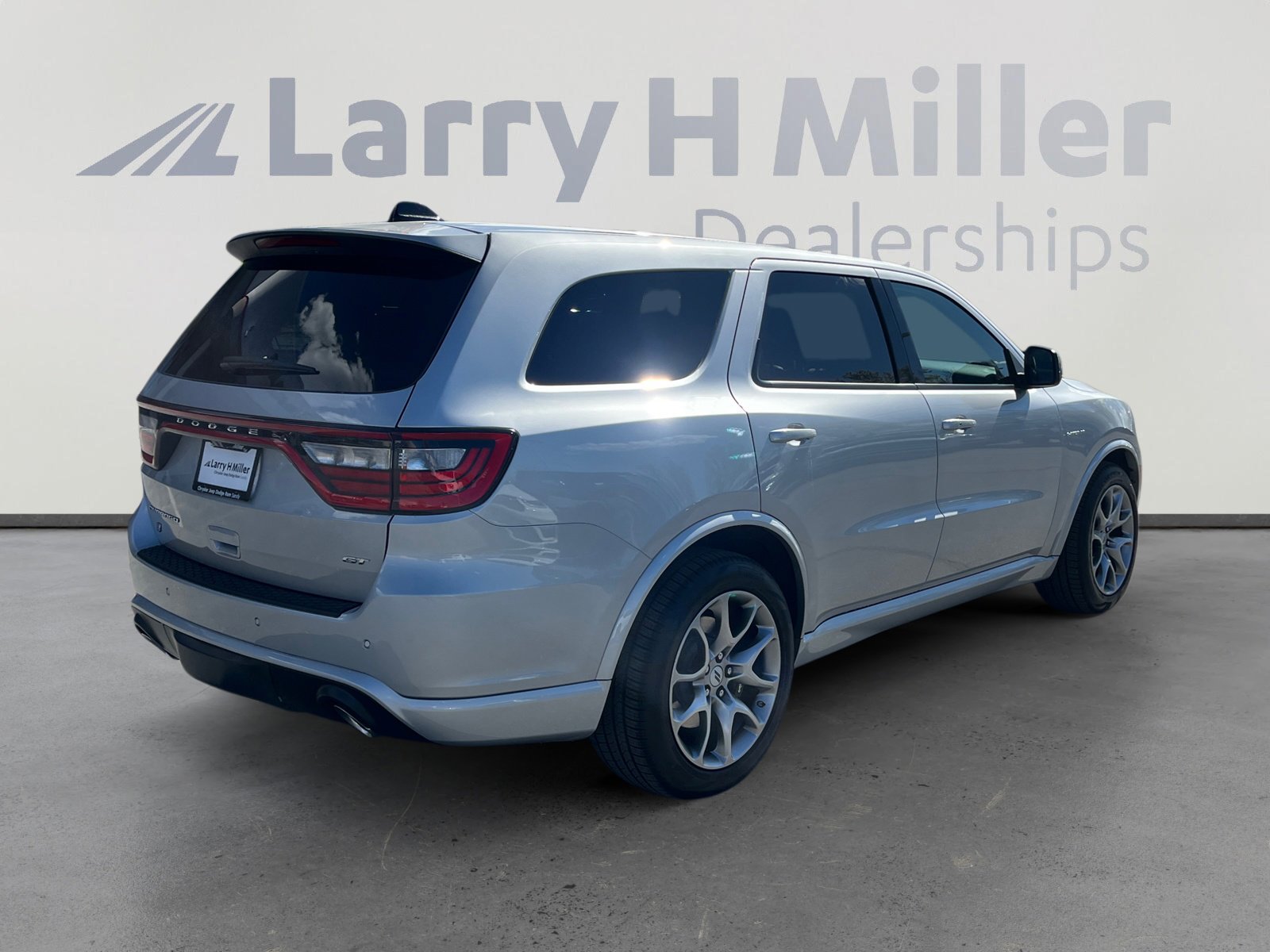 New 2026 Dodge Durango GT w/ Tow 'N Go Package image 5