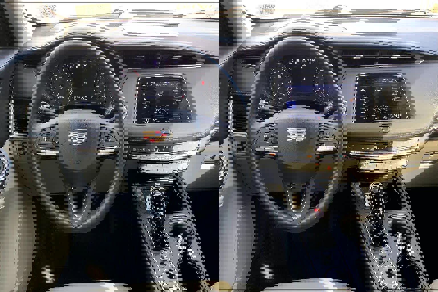 Used 2023 Cadillac XT4 Premium Luxury w/ Technology Package image 6