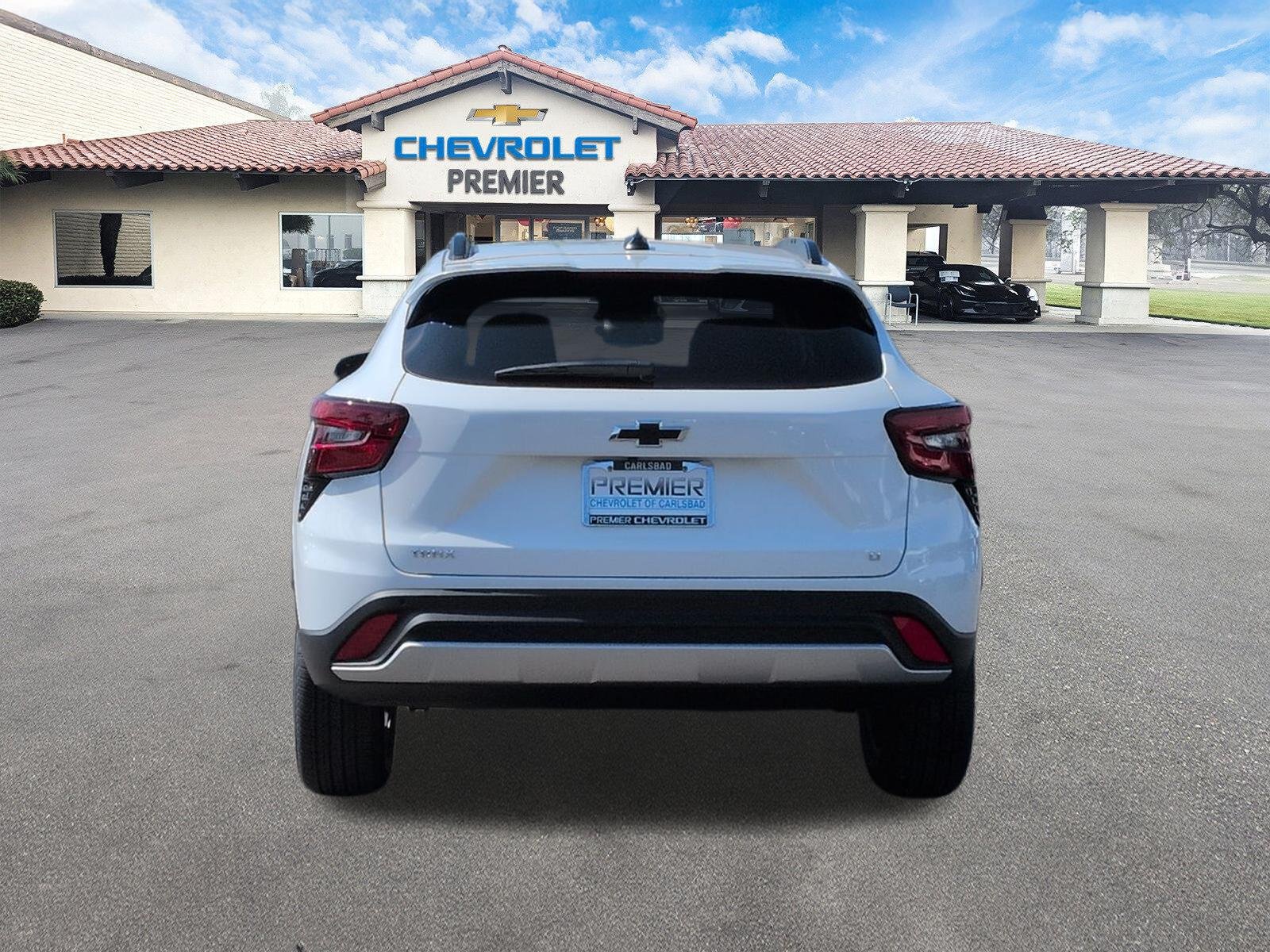 New 2026 Chevrolet Trax LT w/ Driver Confidence Package FWD image 7