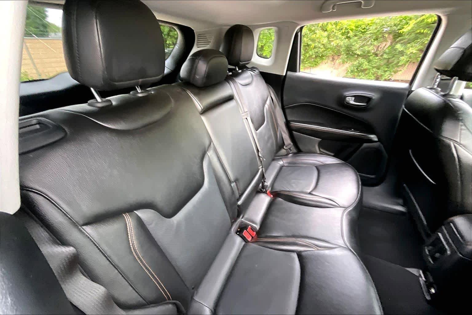Used 2021 Jeep Compass Limited FWD image 15