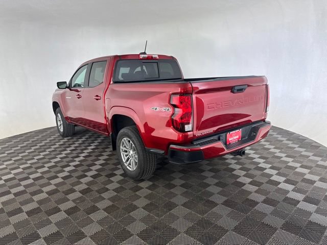 Used 2024 Chevrolet Colorado LT w/ LT Convenience Package II AWD/4WD image 7