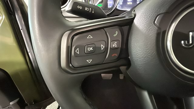 Used 2023 Jeep Wrangler Unlimited w/ Cold Weather Group AWD/4WD image 15