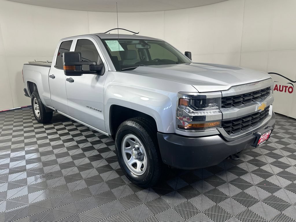Used 2017 Chevrolet Silverado 1500 W/T AWD/4WD image 10