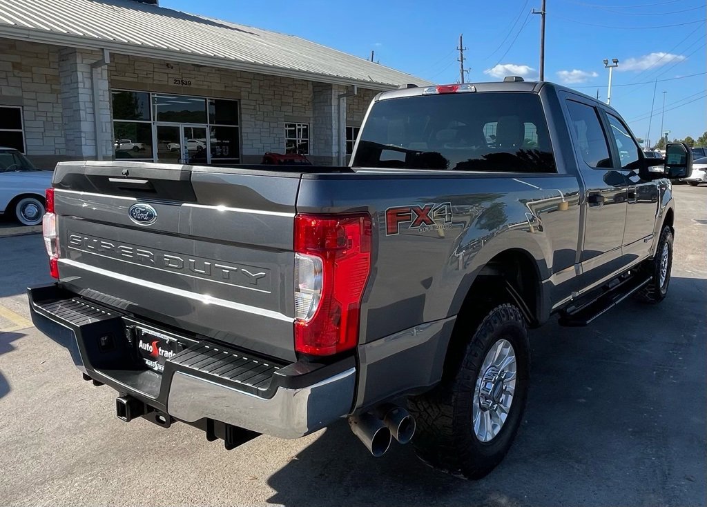 Used 2021 Ford F250 XL w/ STX Appearance Package image 5