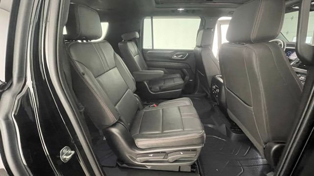 Used 2022 Chevrolet Suburban RST w/ Luxury Package image 50
