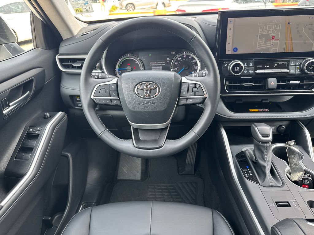Used 2026 Toyota Highlander XLE AWD/4WD image 24