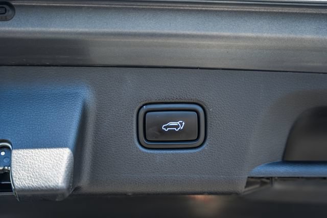 Used 2022 Hyundai Palisade Calligraphy w/ Cargo Package FWD image 11