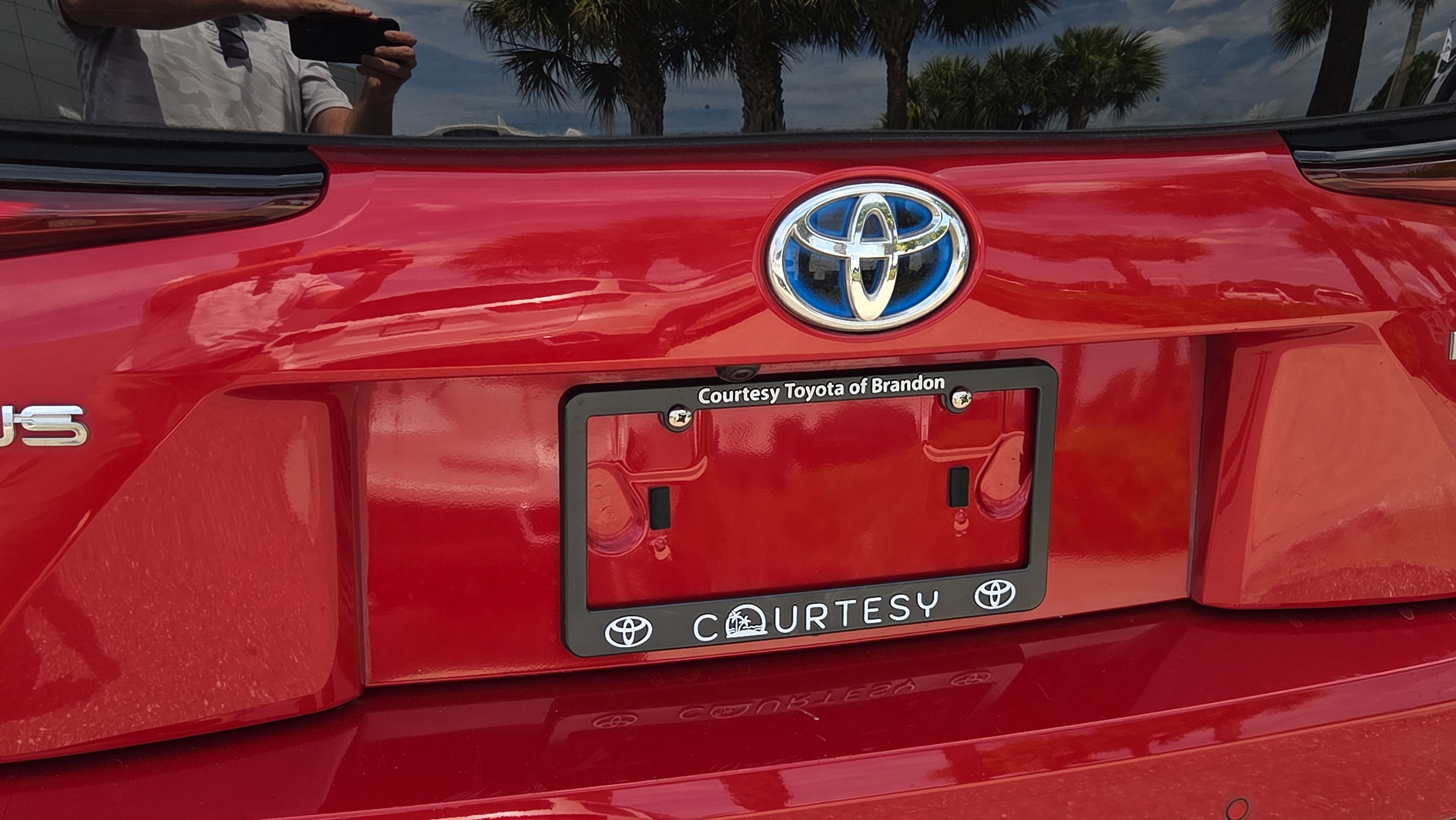 Used 2022 Toyota Prius XLE FWD image 30