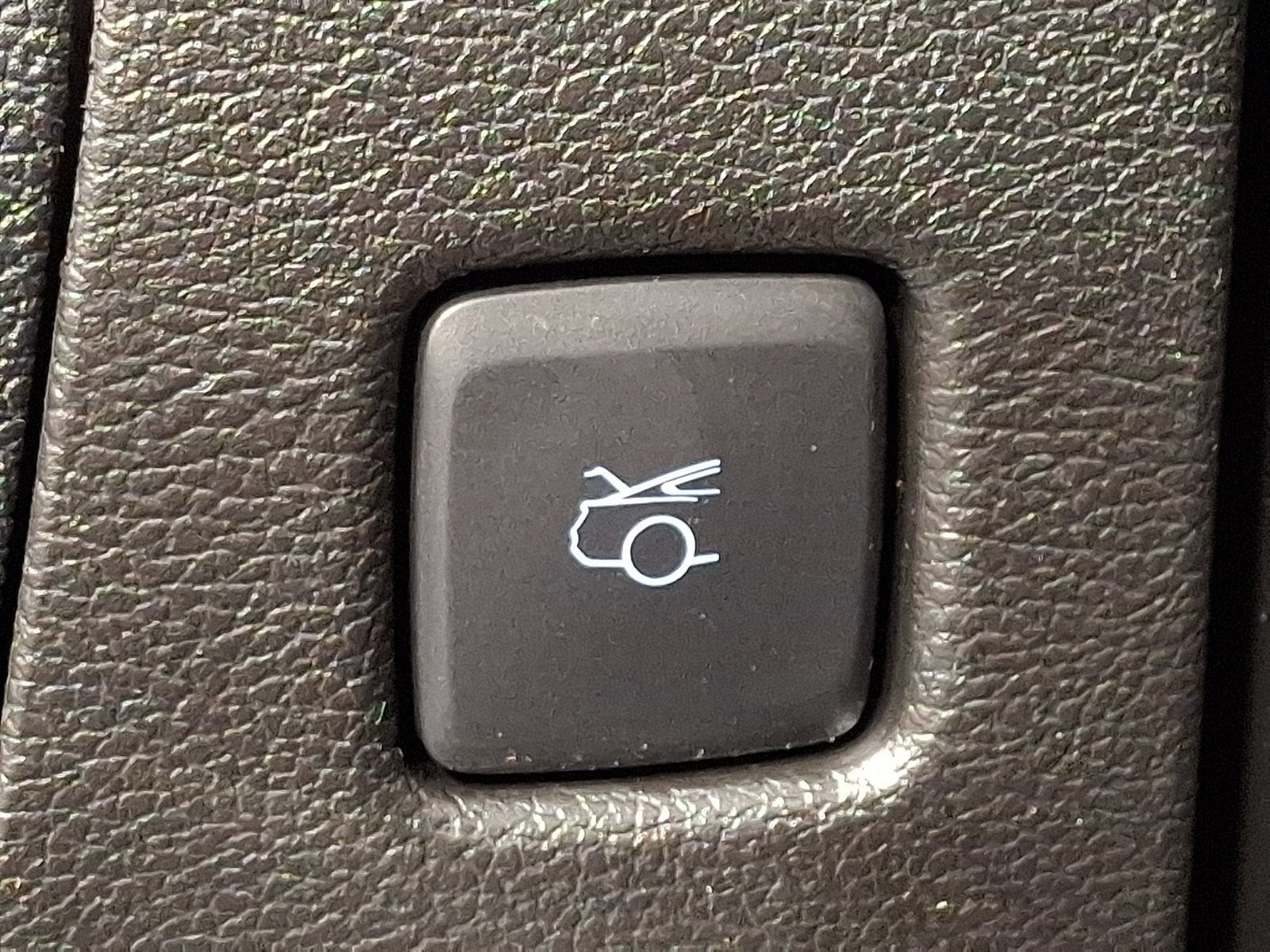 Used 2022 Ford Mustang GT RWD image 25