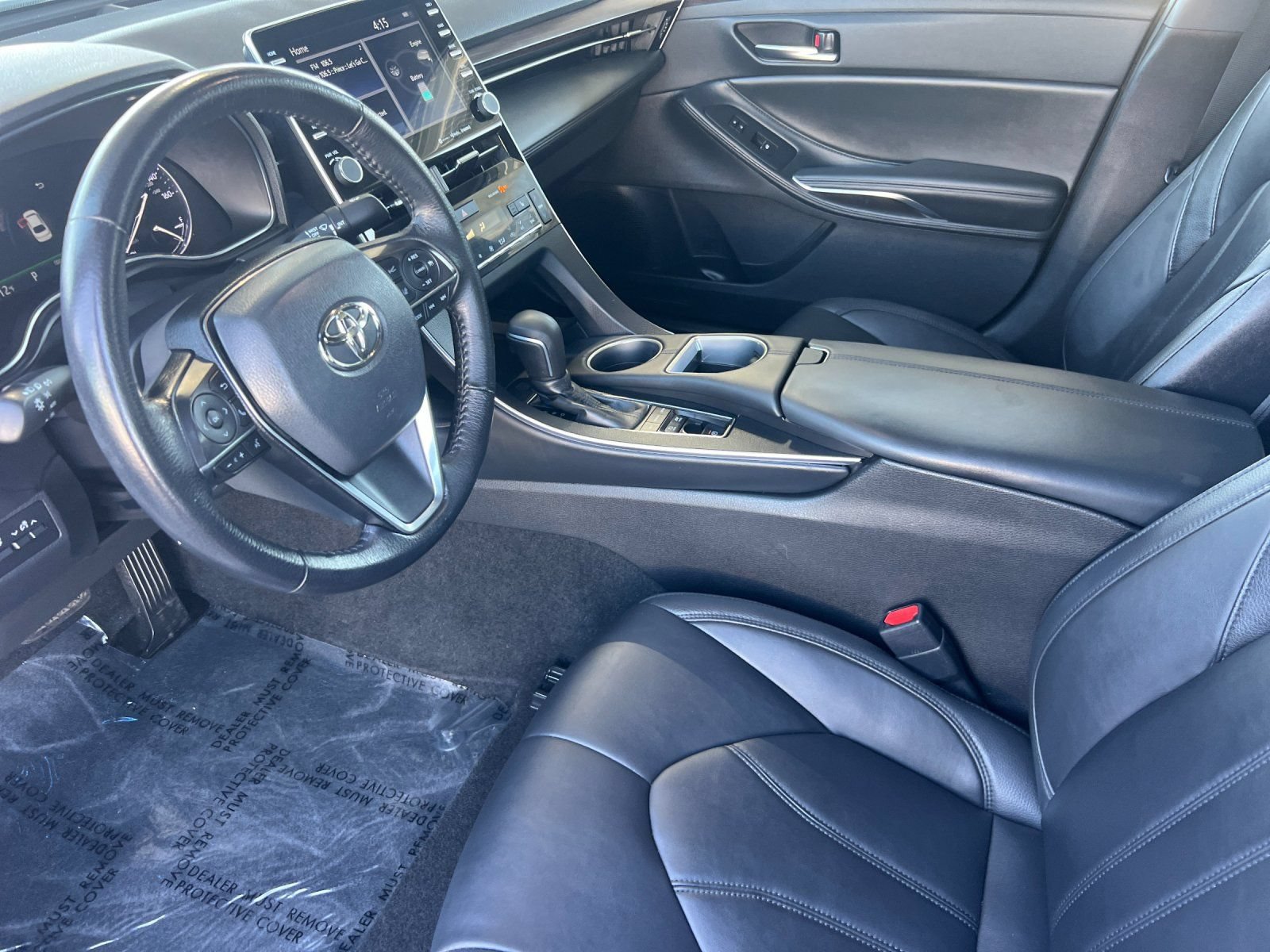 Used 2019 Toyota Avalon XLE w/ Moonroof Package FWD image 9